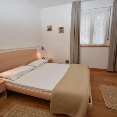 Casa Deflorian Apartment